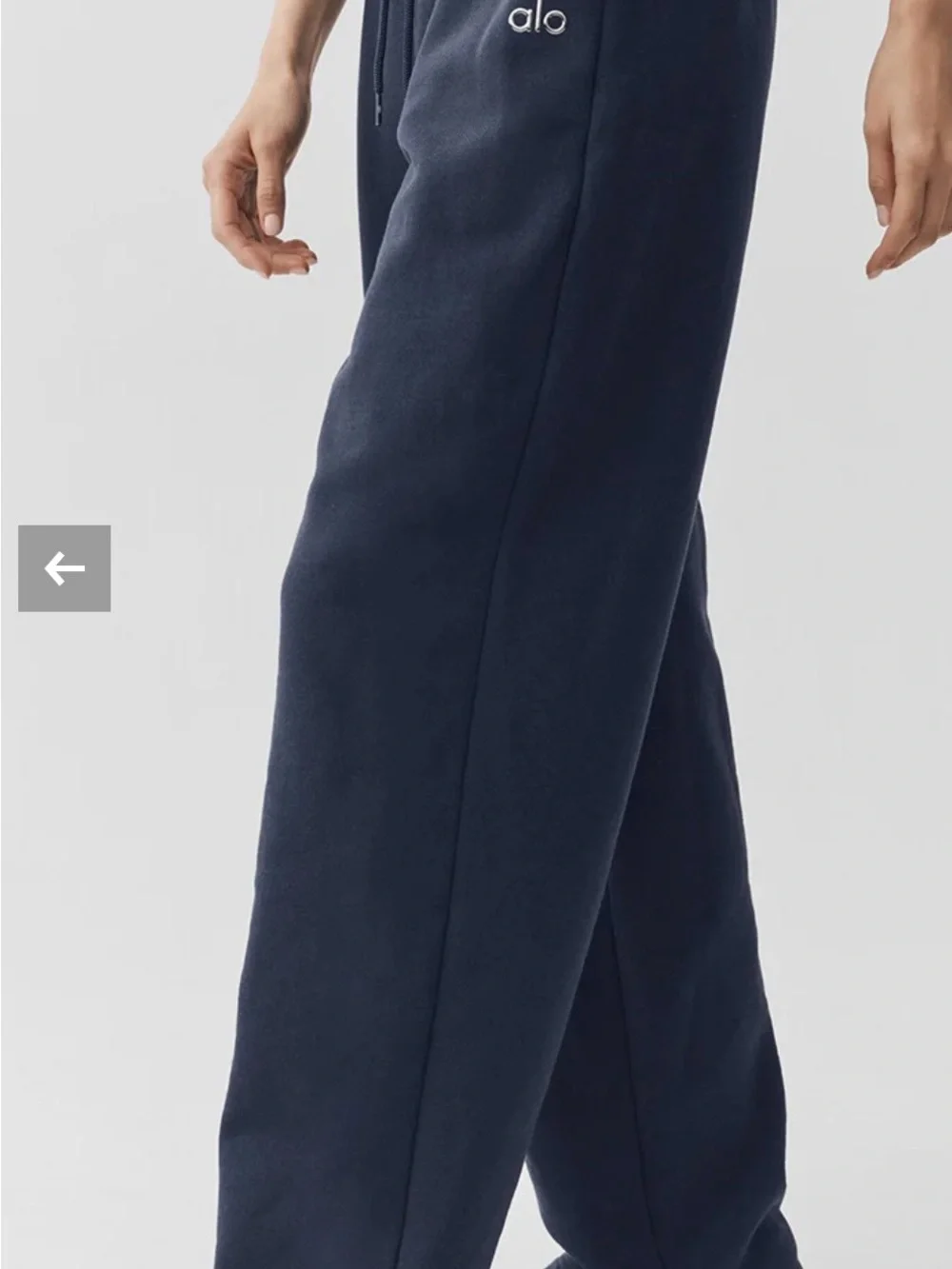 ALO Accolade Straight Leg Sweat pant BRAND NEW W/TAG Sz. S NAVY